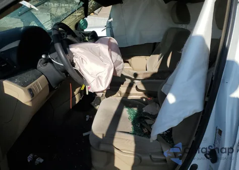 2006 Honda Odyssey Lx from USA, damaged, VIN 5FNRL38276B121608